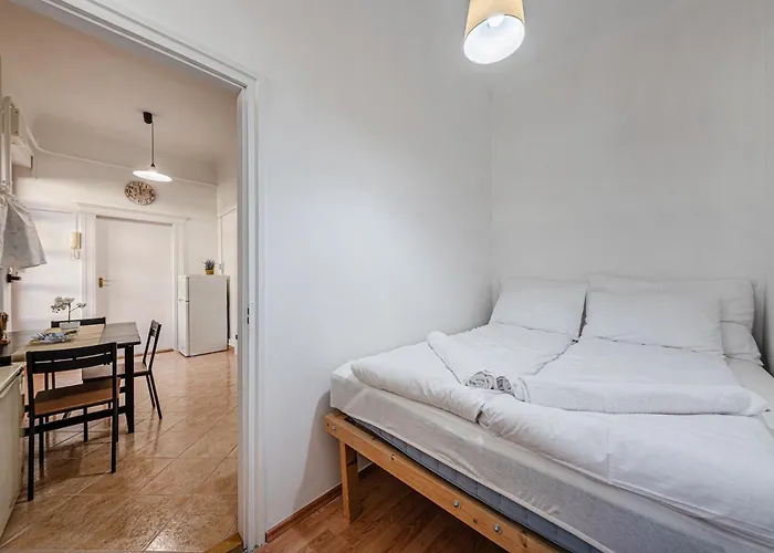 Lägenhet Heart Of The - Spacious With Ac -by Astoria Budapest